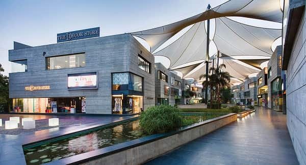 Mondeal Business Park, Thaltej, Ahmedabad