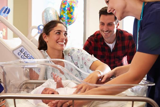 How Maternity Health Insurance Coverage Works for Young Families